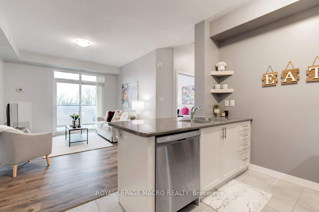 Photo 13 of Unit 413, 125 Shoreview Place, Hamilton, Lakeshore — HOMEH