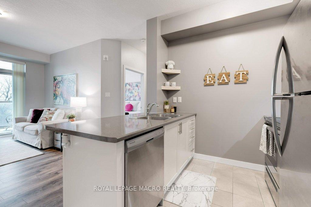 Photo 14 of Unit 413, 125 Shoreview Place, Hamilton, Lakeshore — HOMEH