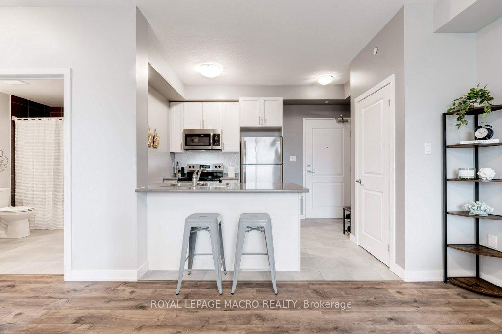 Photo 16 of Unit 413, 125 Shoreview Place, Hamilton, Lakeshore — HOMEH