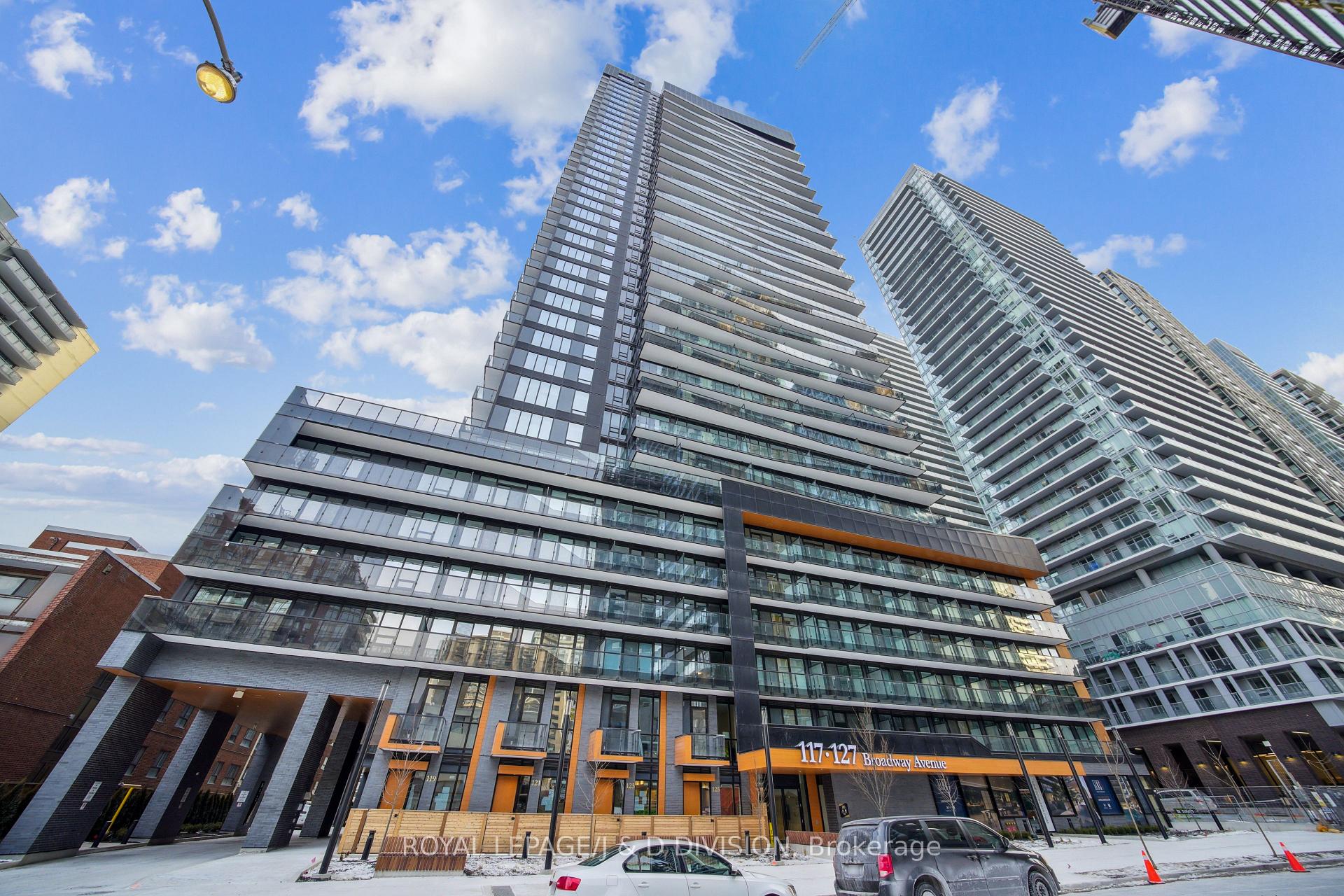 Photo 1 of Unit 708, 117 Broadway Avenue, Toronto, Mount Pleasant West — HOMEH