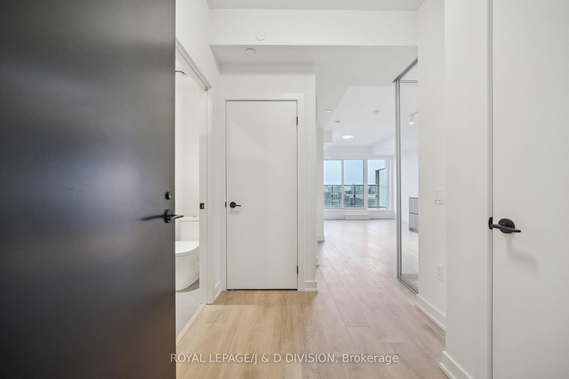 Photo 11 of Unit 708, 117 Broadway Avenue, Toronto, Mount Pleasant West — HOMEH