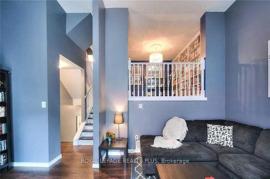 Photo 5 of Unit 17, 51 Paulander Drive, Kitchener, Victoria Hills — HOMEH