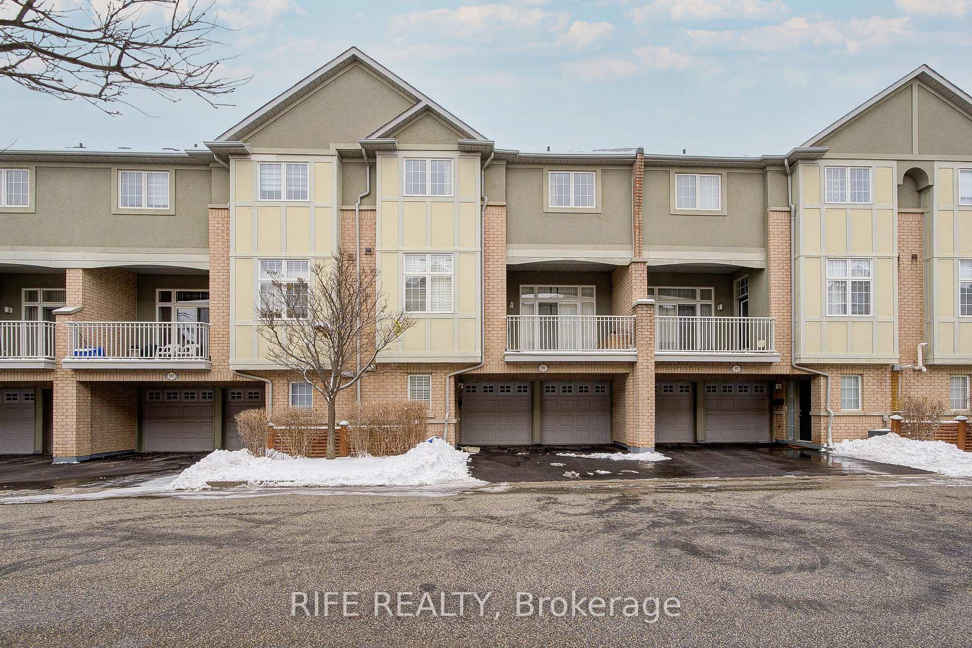 Photo 41 of 99 Legends Way, Markham, Unionville — HOMEH