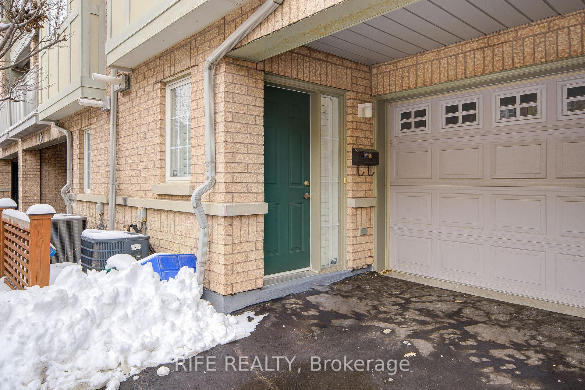 Photo 42 of 99 Legends Way, Markham, Unionville — HOMEH