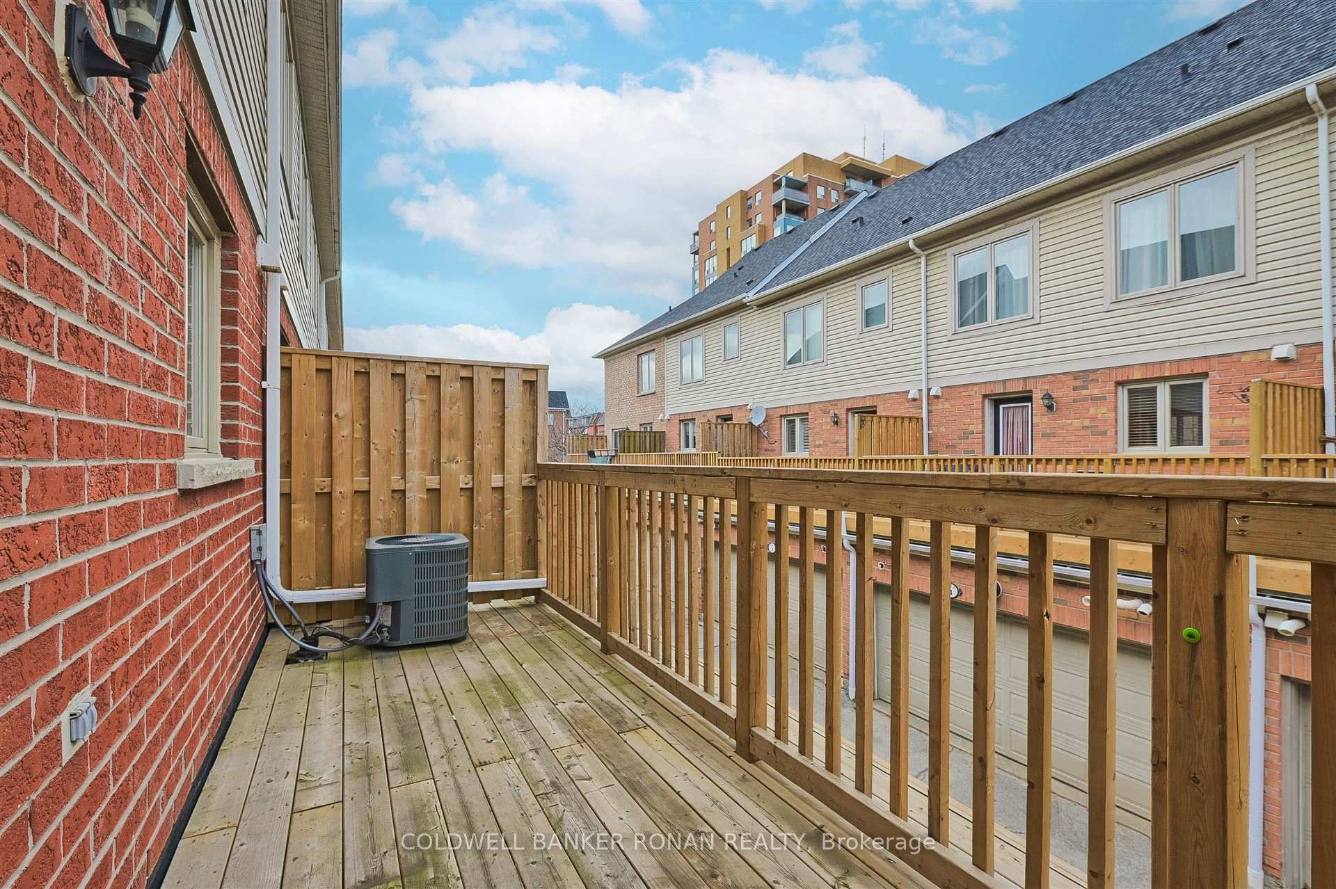 Photo 9 of Unit 5, 191 Twelfth Street, Etobicoke, New Toronto — HOMEH
