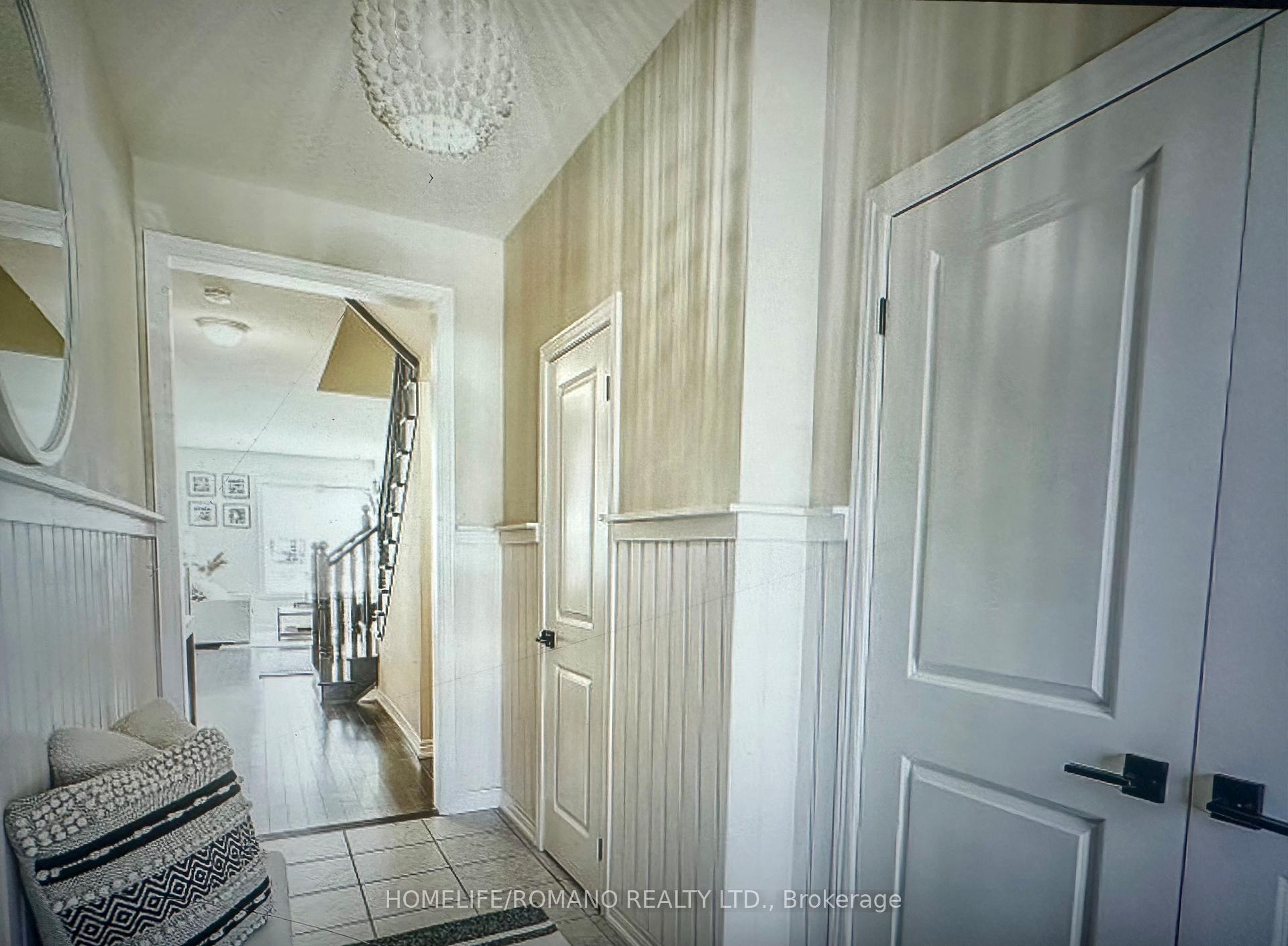 Photo 5 of 17 Morra Avenue, Caledon, Bolton East — HOMEH