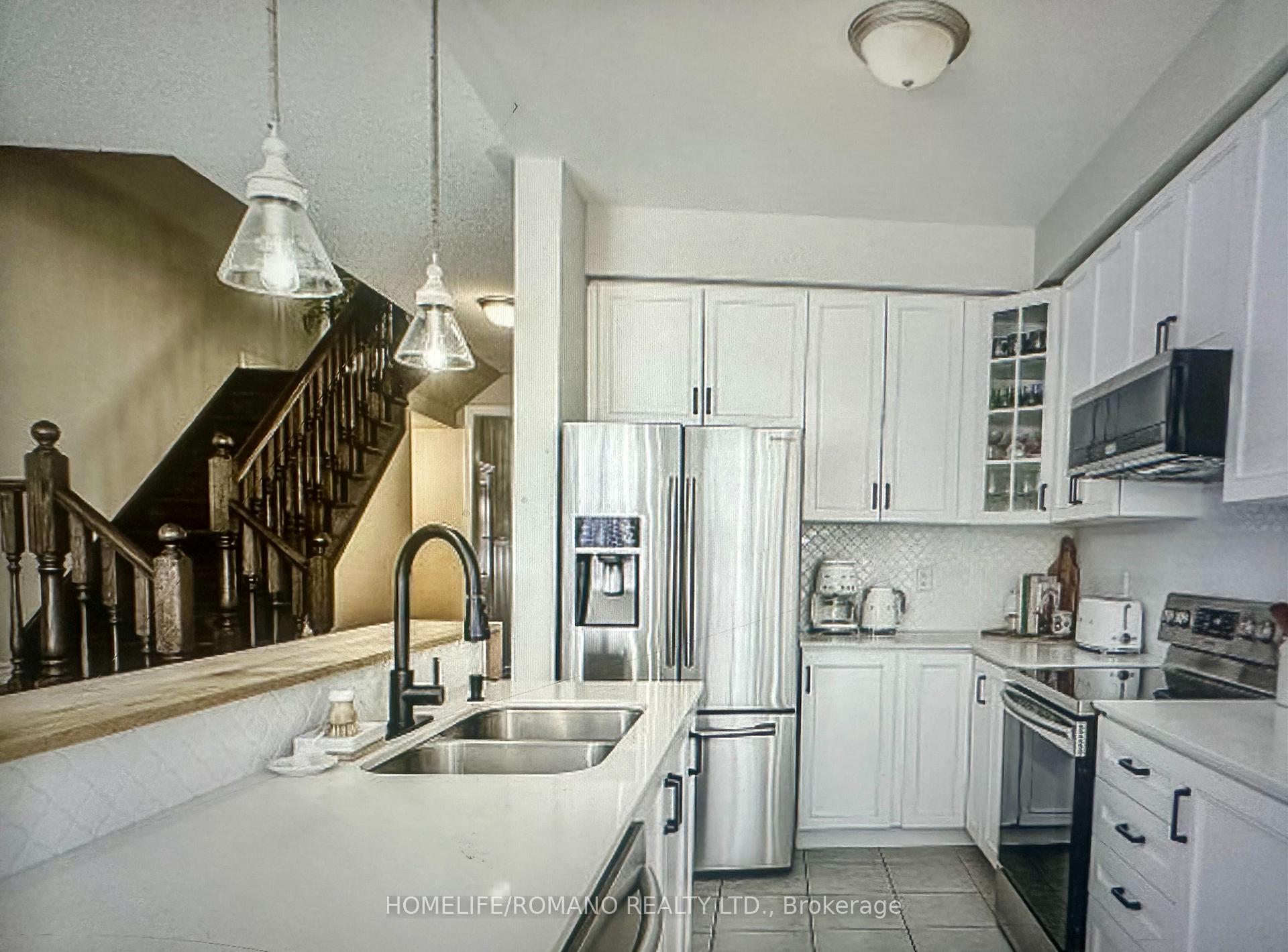 Photo 7 of 17 Morra Avenue, Caledon, Bolton East — HOMEH