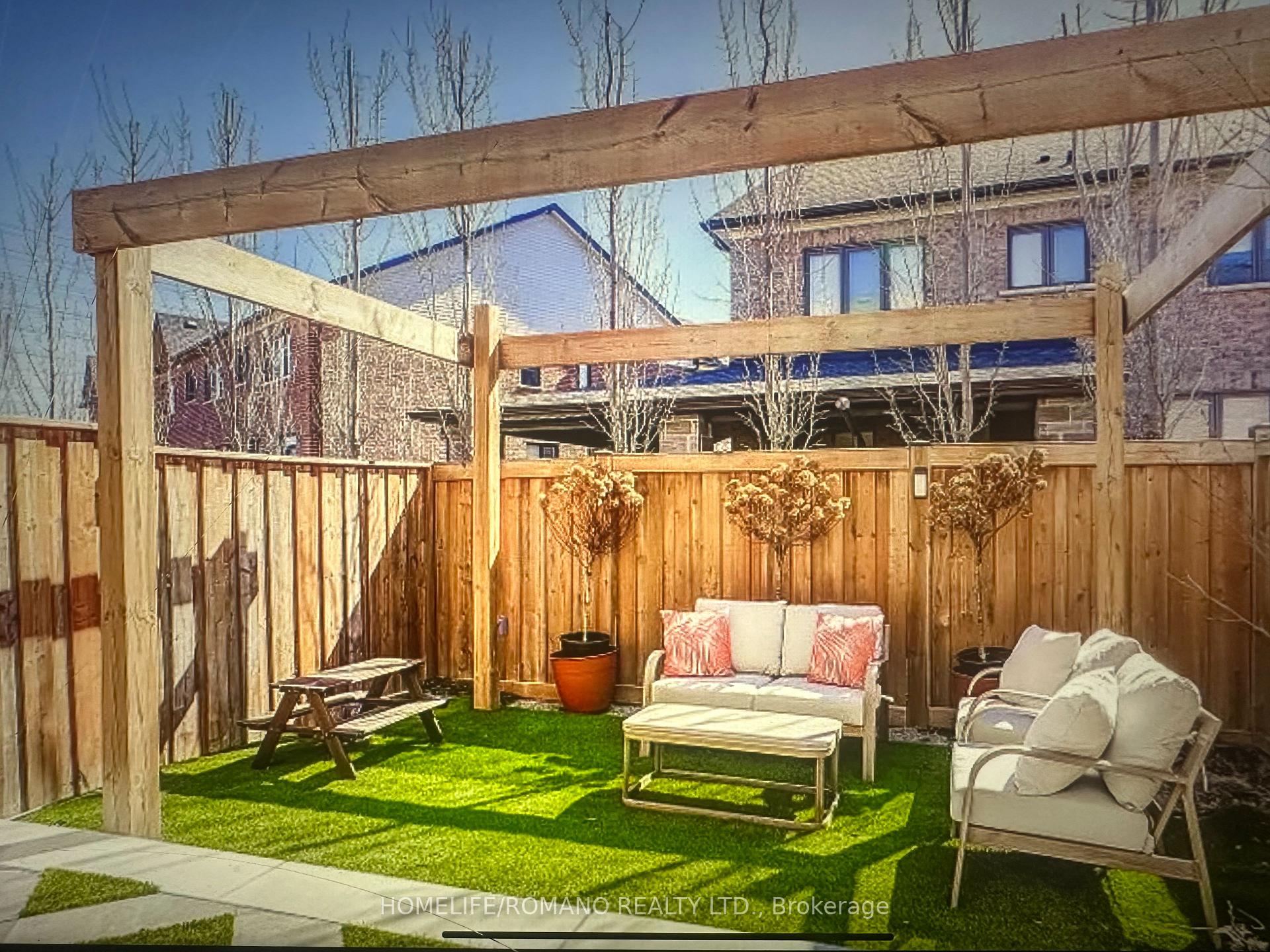Photo 19 of 17 Morra Avenue, Caledon, Bolton East — HOMEH