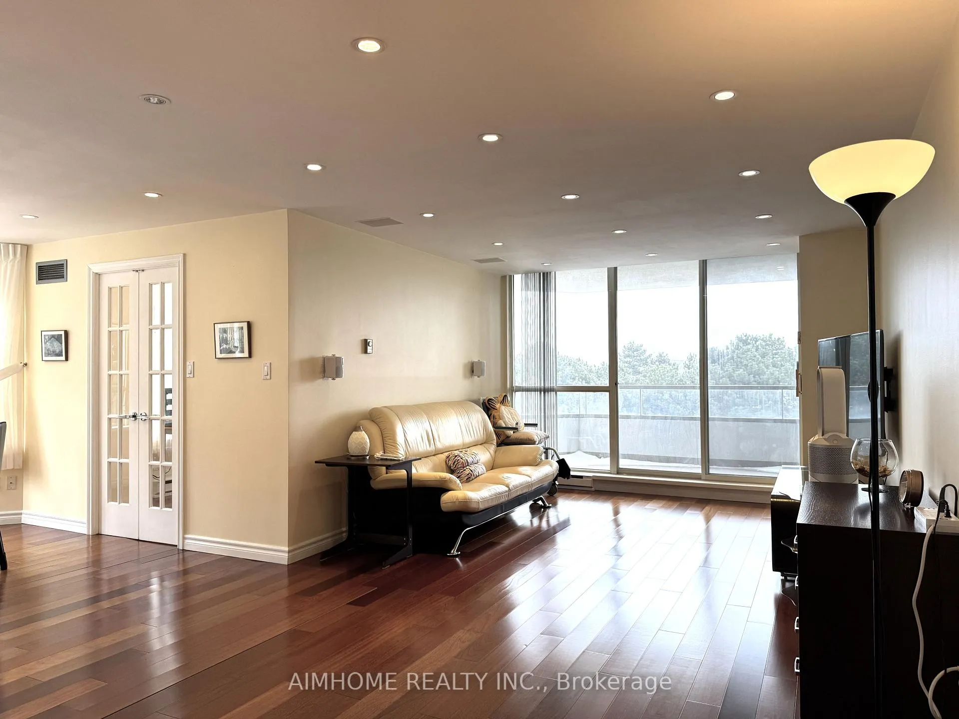 Photo 5 of Unit 404, 175 Bamburgh Circle, Scarborough, Steeles — HOMEH