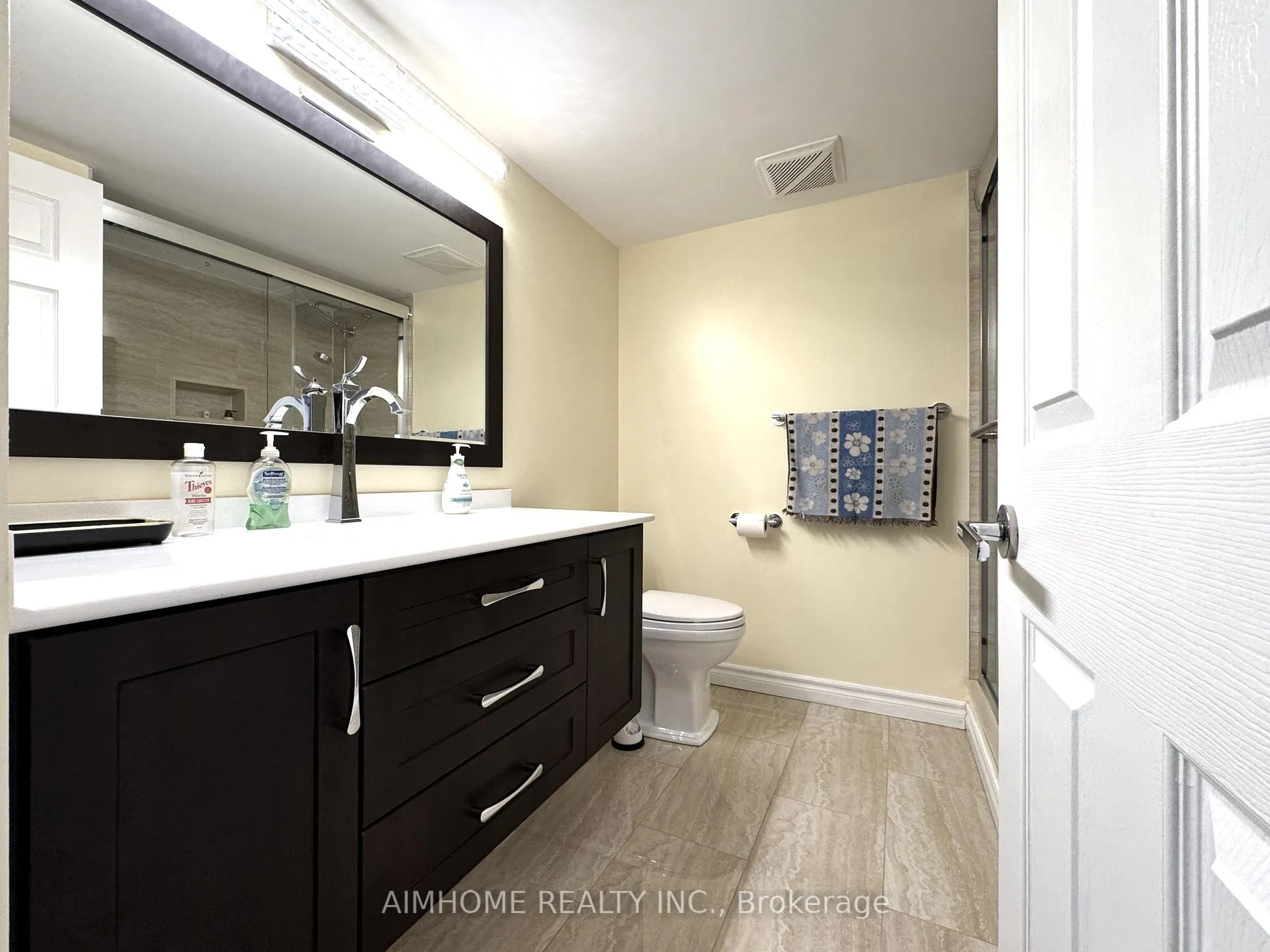 Photo 16 of Unit 404, 175 Bamburgh Circle, Scarborough, Steeles — HOMEH