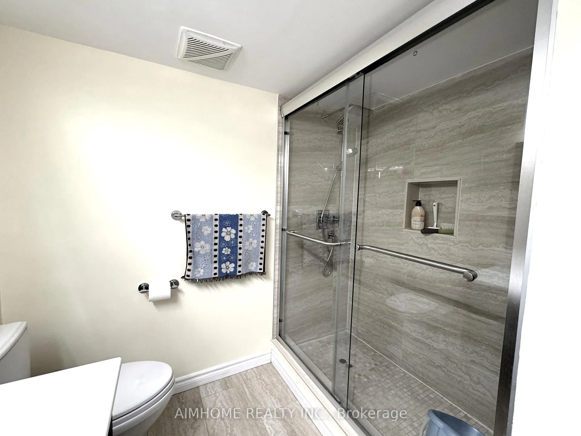 Photo 17 of Unit 404, 175 Bamburgh Circle, Scarborough, Steeles — HOMEH