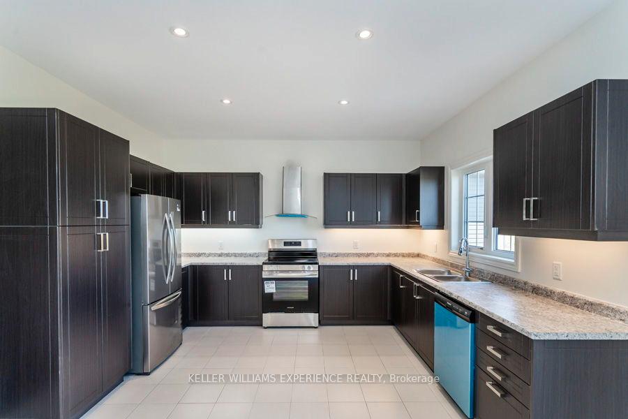 Photo 5 of 244 Prescott Drive, Clearview, Stayner — HOMEH