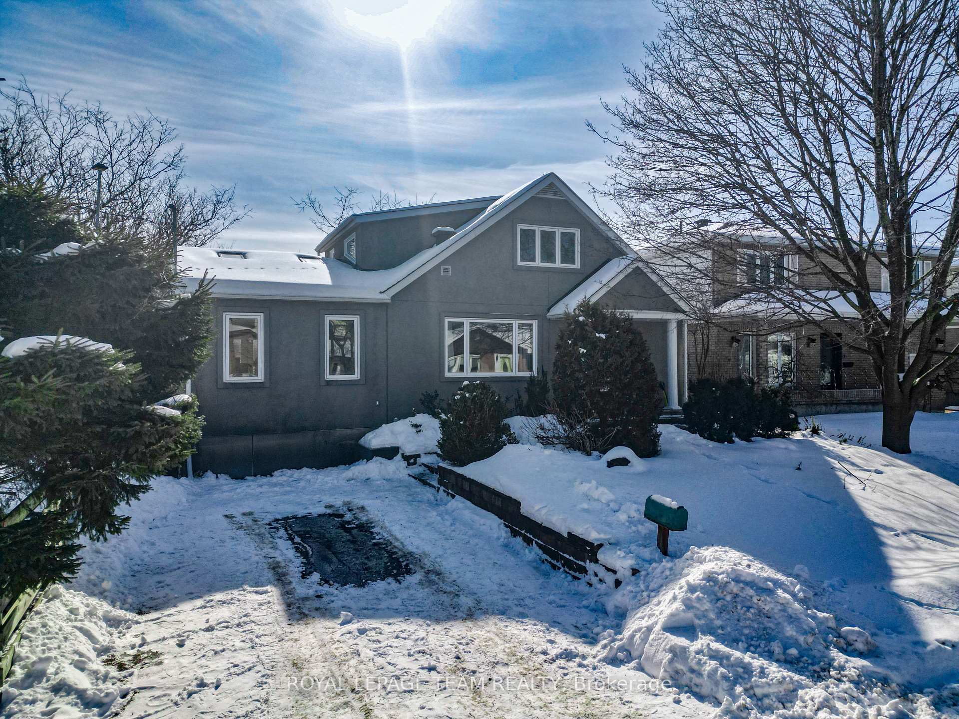 Photo 2 of 1142 Thibault Street, Ottawa, Cyrville — HOMEH