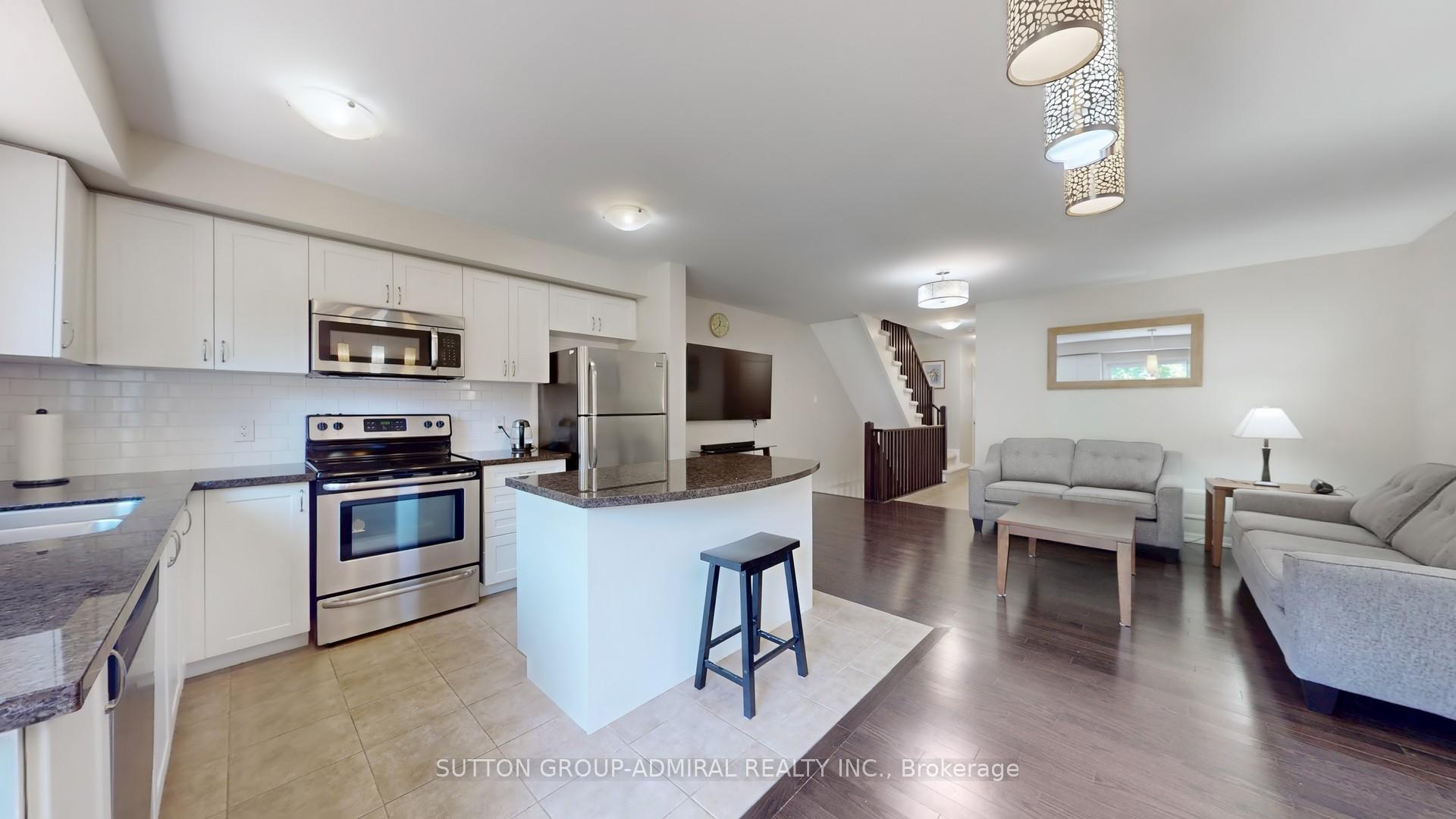 Photo 11 of 46 Edwin Pearson Street, Aurora, Bayview Northeast — HOMEH
