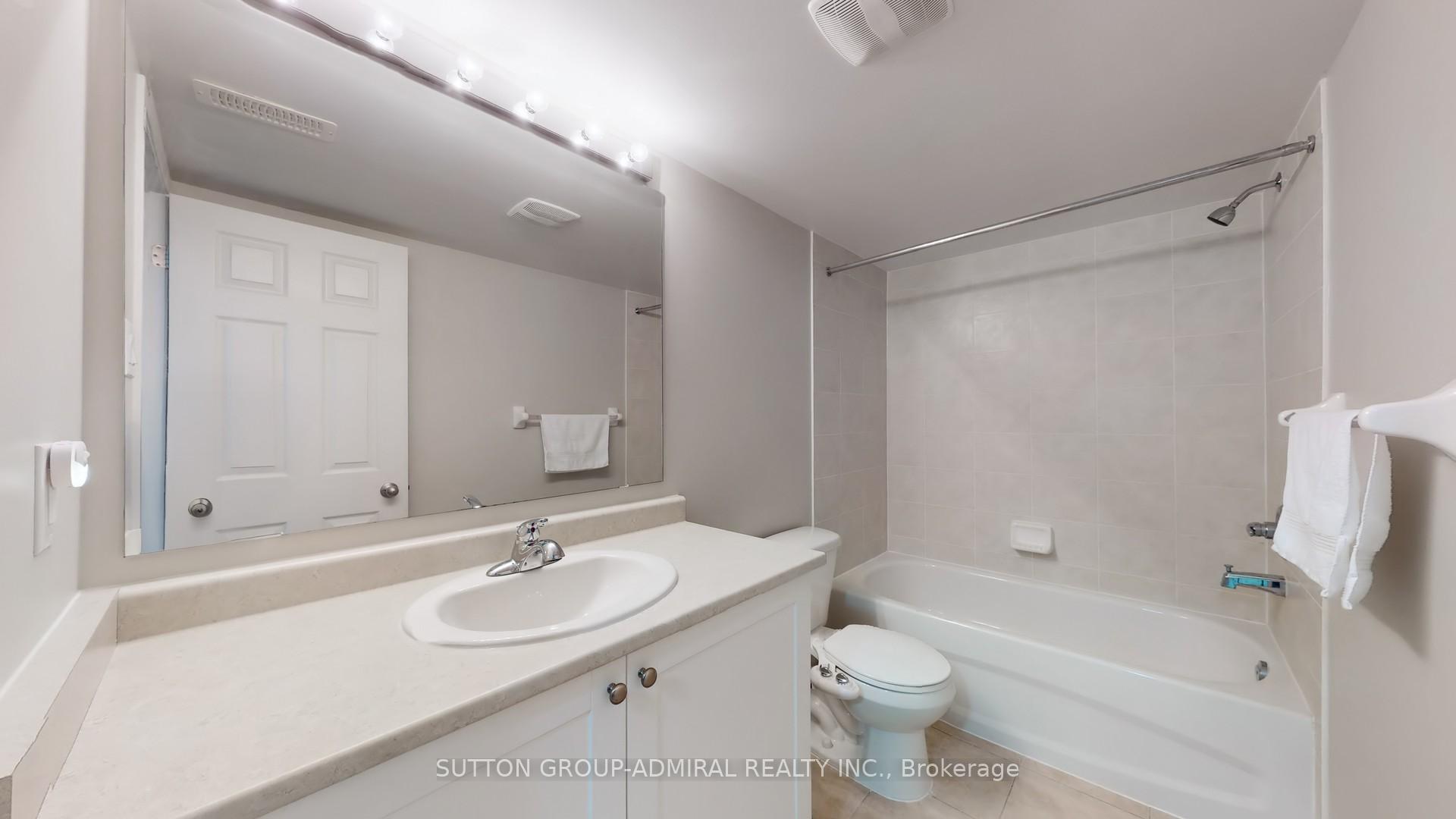Photo 39 of 46 Edwin Pearson Street, Aurora, Bayview Northeast — HOMEH