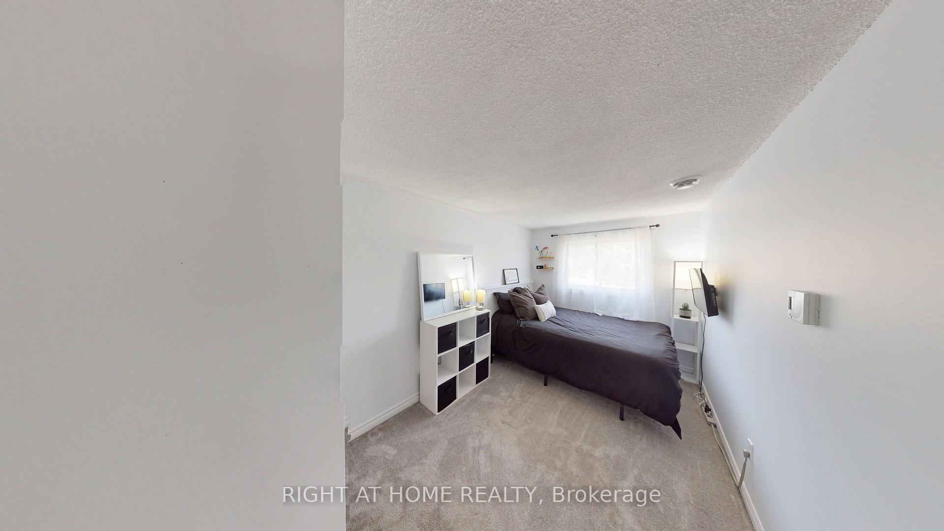 Photo 23 of Unit 2, 221 Ormond Drive, Oshawa, Samac — HOMEH