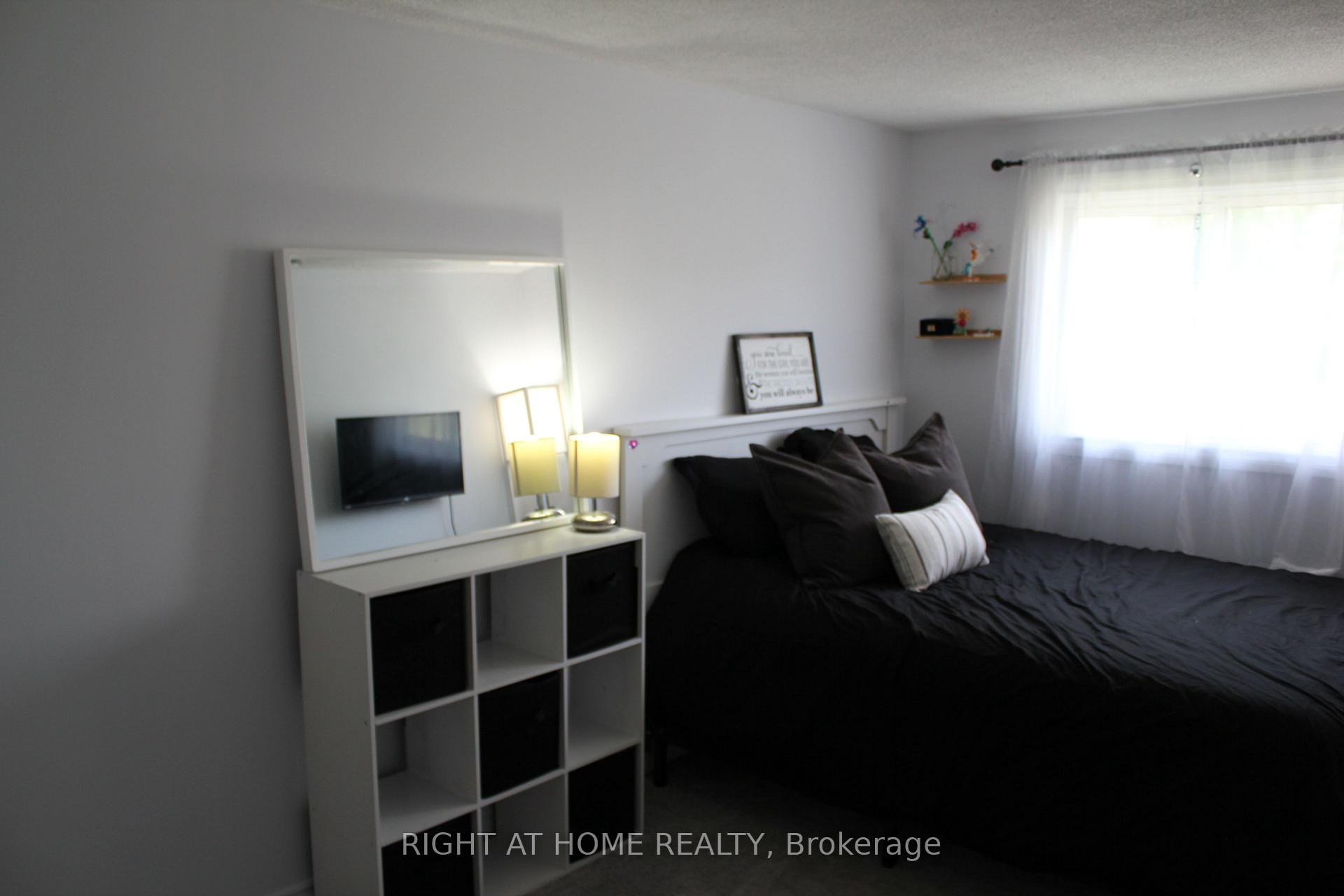 Photo 24 of Unit 2, 221 Ormond Drive, Oshawa, Samac — HOMEH