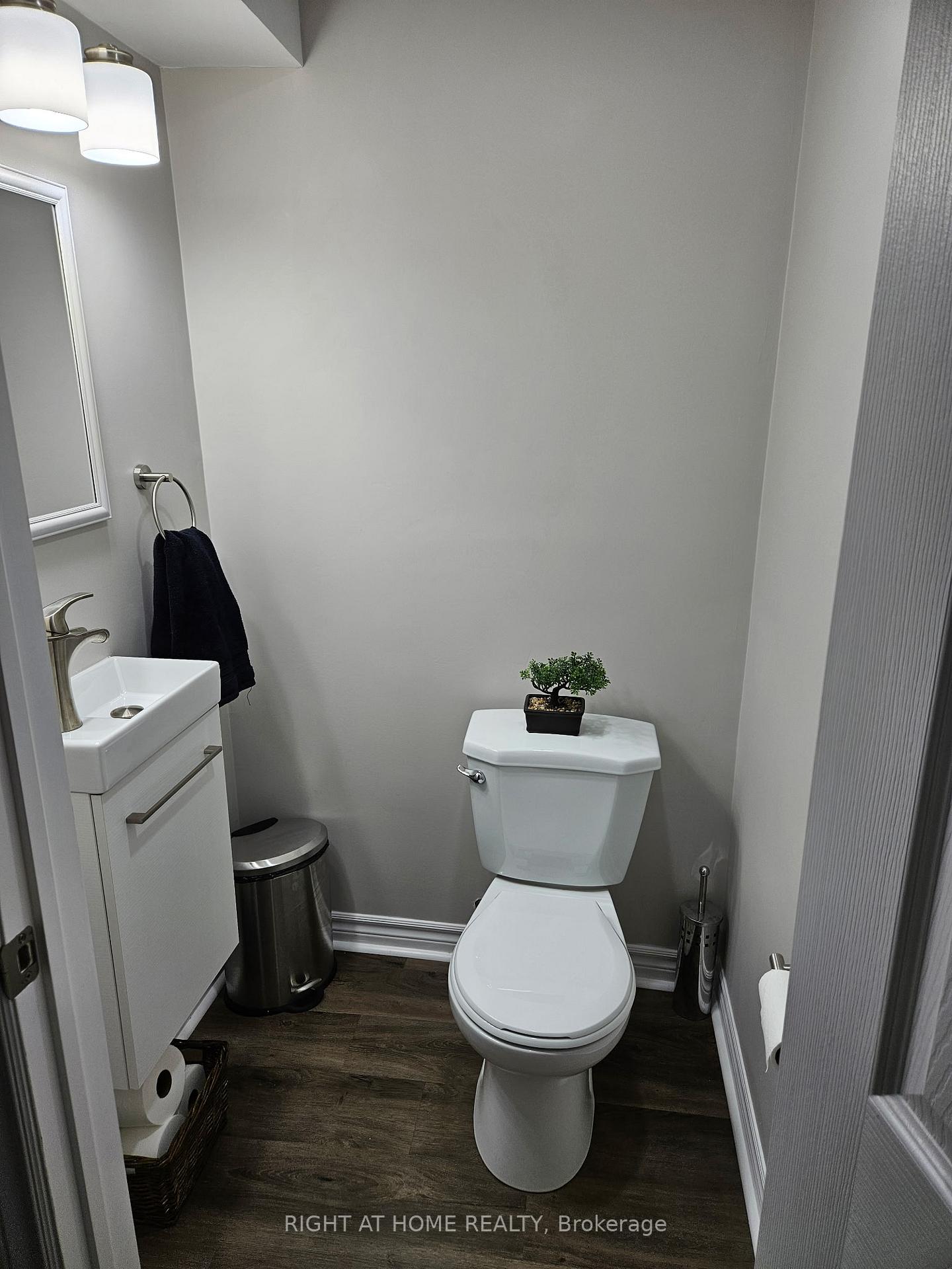 Photo 33 of Unit 2, 221 Ormond Drive, Oshawa, Samac — HOMEH