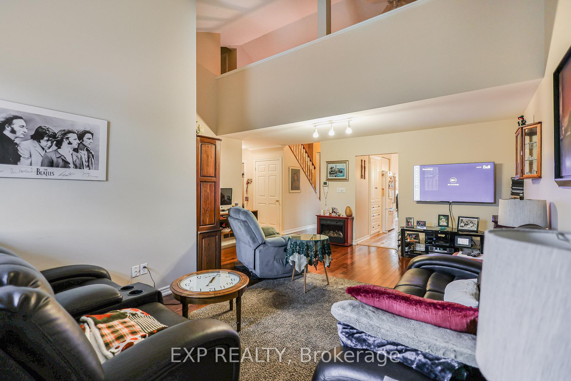 Photo 6 of Unit 17, 52 Postoaks Drive, Hamilton, Twenty Place — HOMEH