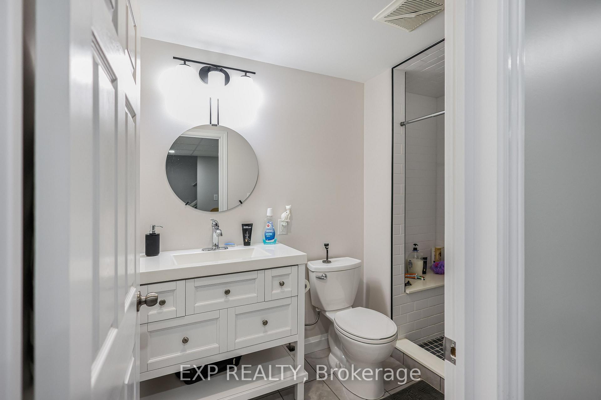 Photo 22 of Unit 17, 52 Postoaks Drive, Hamilton, Twenty Place — HOMEH