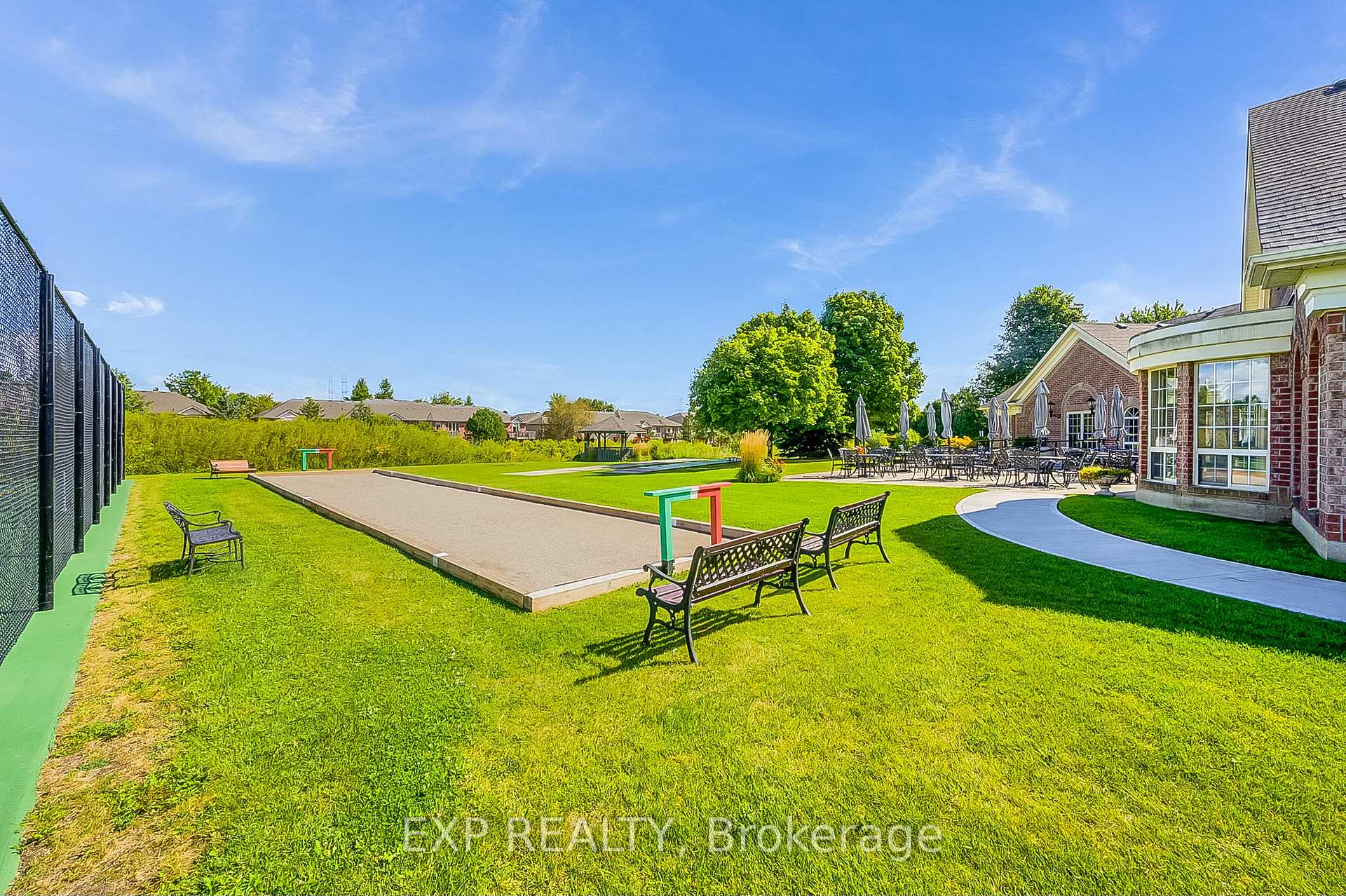 Photo 25 of Unit 17, 52 Postoaks Drive, Hamilton, Twenty Place — HOMEH
