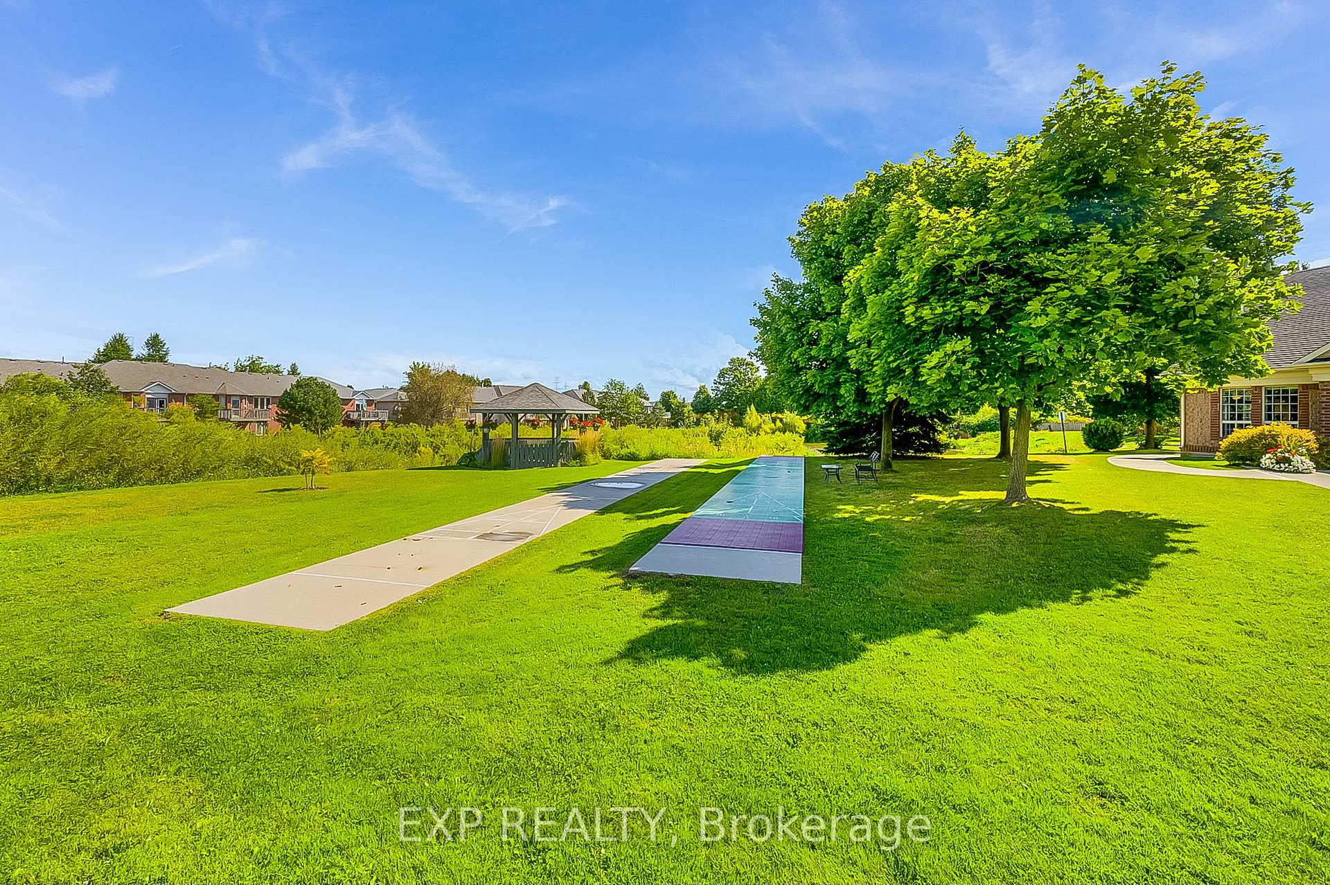 Photo 27 of Unit 17, 52 Postoaks Drive, Hamilton, Twenty Place — HOMEH