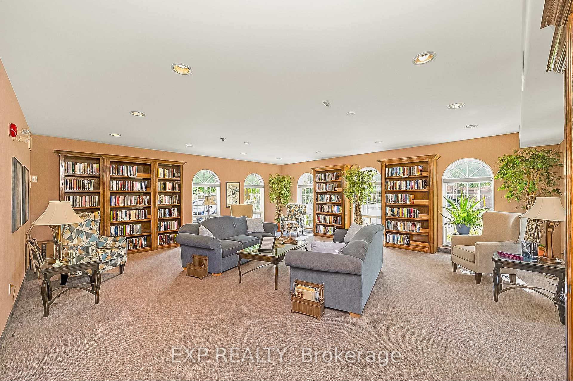 Photo 36 of Unit 17, 52 Postoaks Drive, Hamilton, Twenty Place — HOMEH
