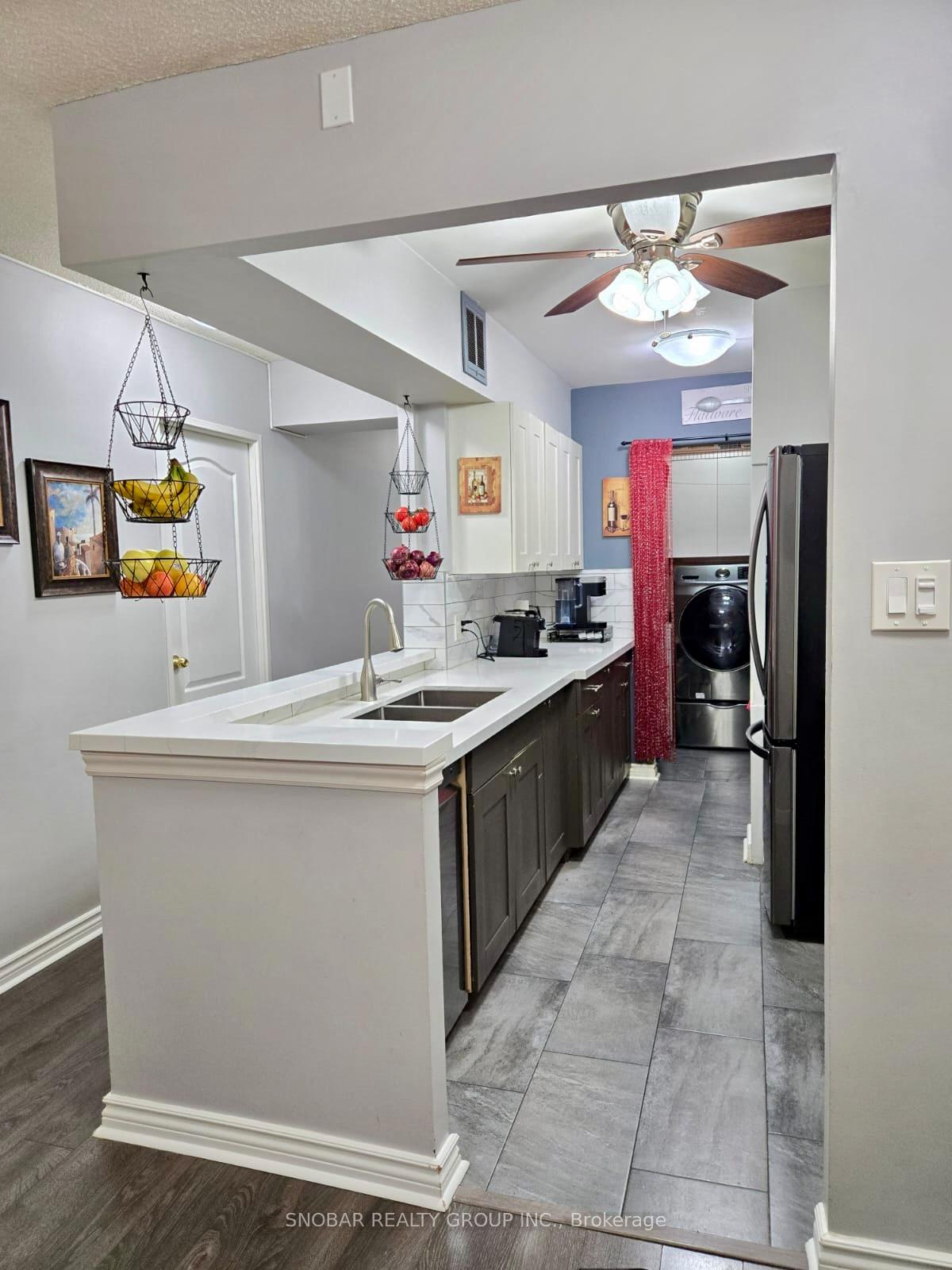 Photo 6 of Unit 1615, 370 Dixon Road, Etobicoke, Kingsview Village-The Westway — HOMEH