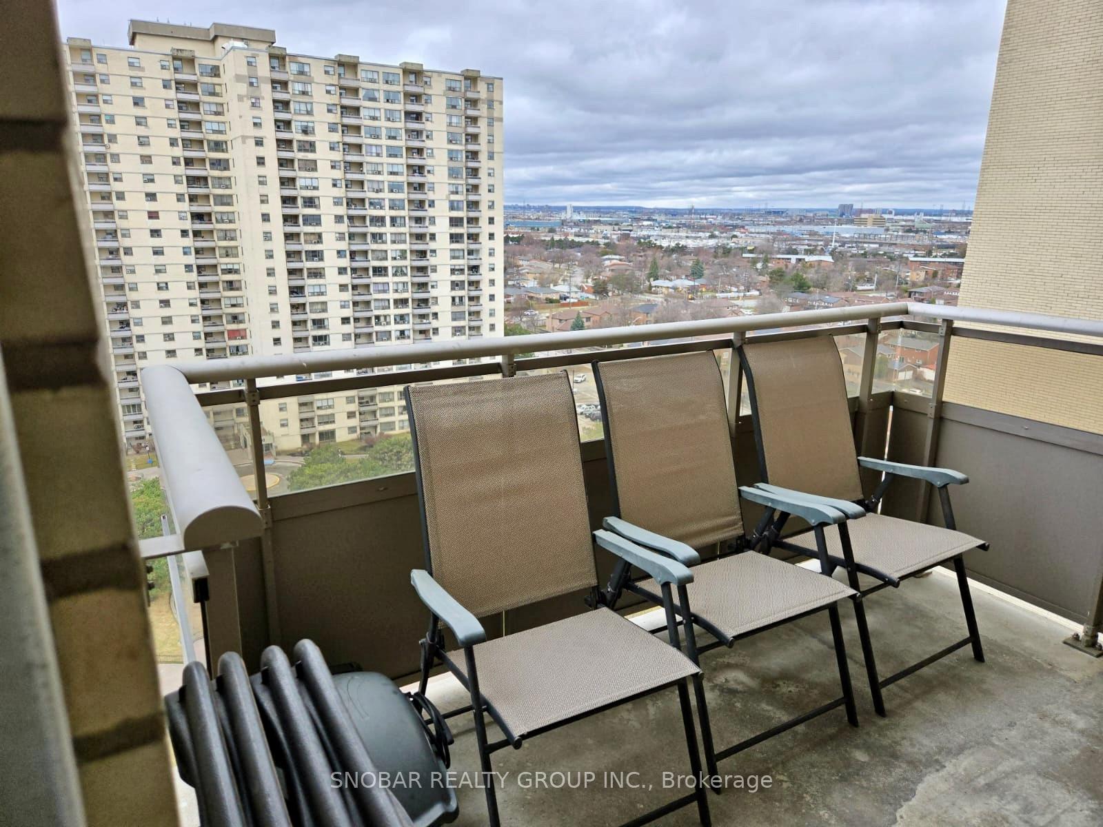 Photo 12 of Unit 1615, 370 Dixon Road, Etobicoke, Kingsview Village-The Westway — HOMEH
