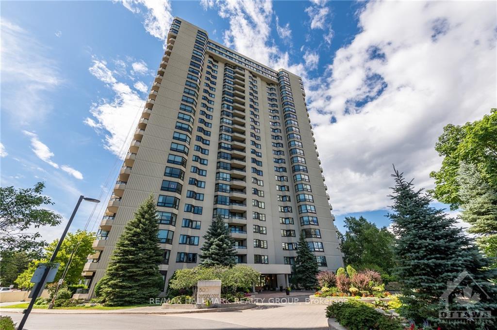 Front of Unit 1608, 1500 Riverside Drive