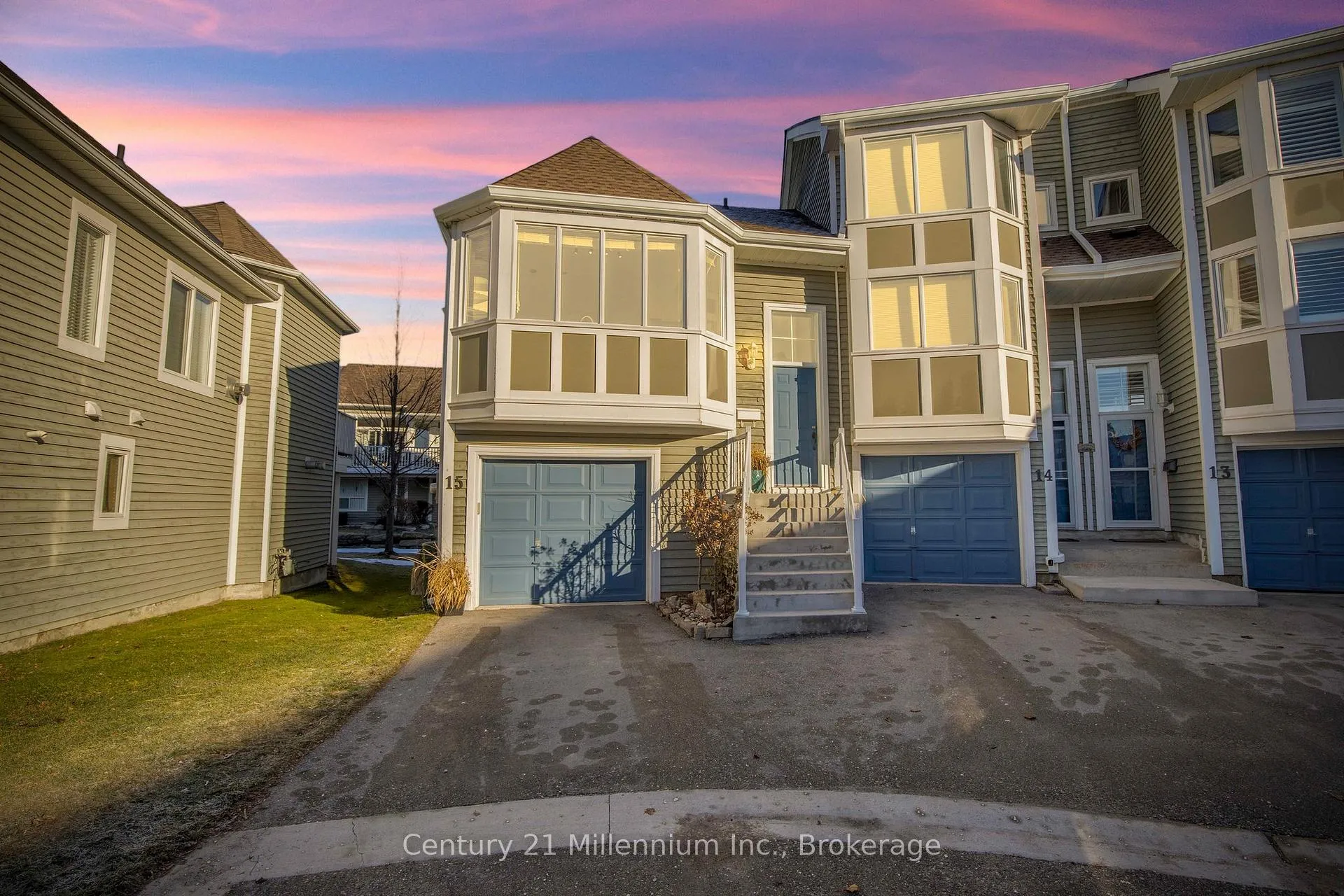 Photo 1 of 15 Cranberry Quay, Collingwood — HOMEH