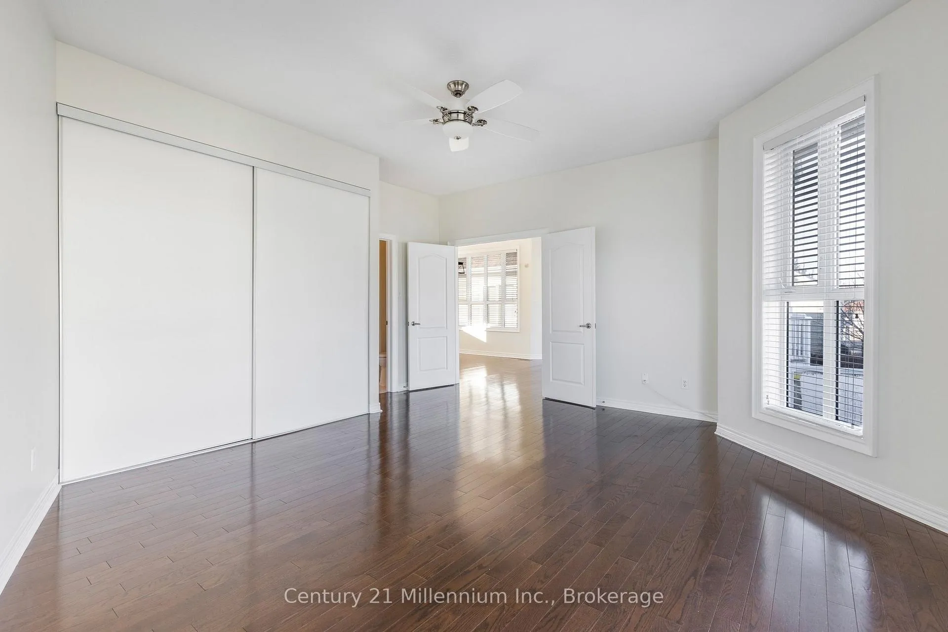 Photo 11 of 15 Cranberry Quay, Collingwood — HOMEH