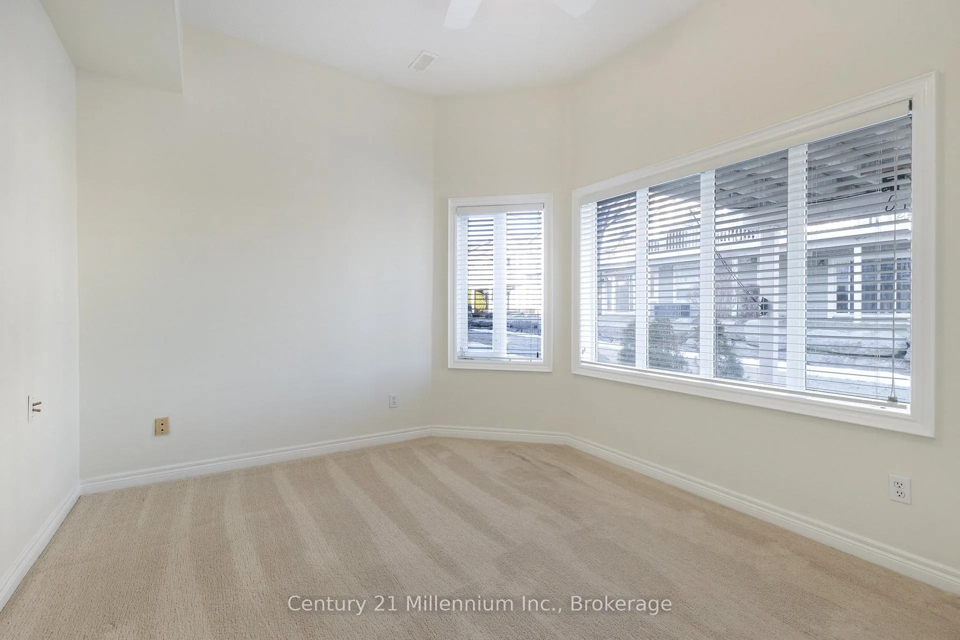 Photo 13 of 15 Cranberry Quay, Collingwood — HOMEH
