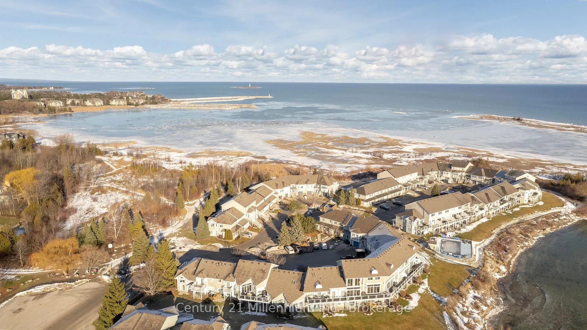 Photo 29 of 15 Cranberry Quay, Collingwood — HOMEH