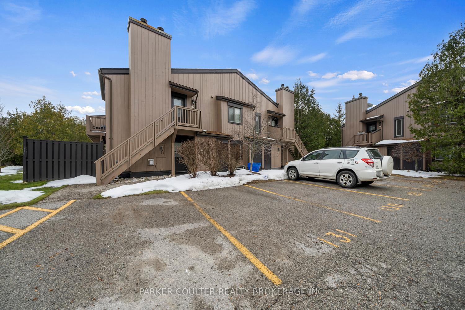 Photo 2 of Unit 125, 27 Dawson Drive, Collingwood — HOMEH