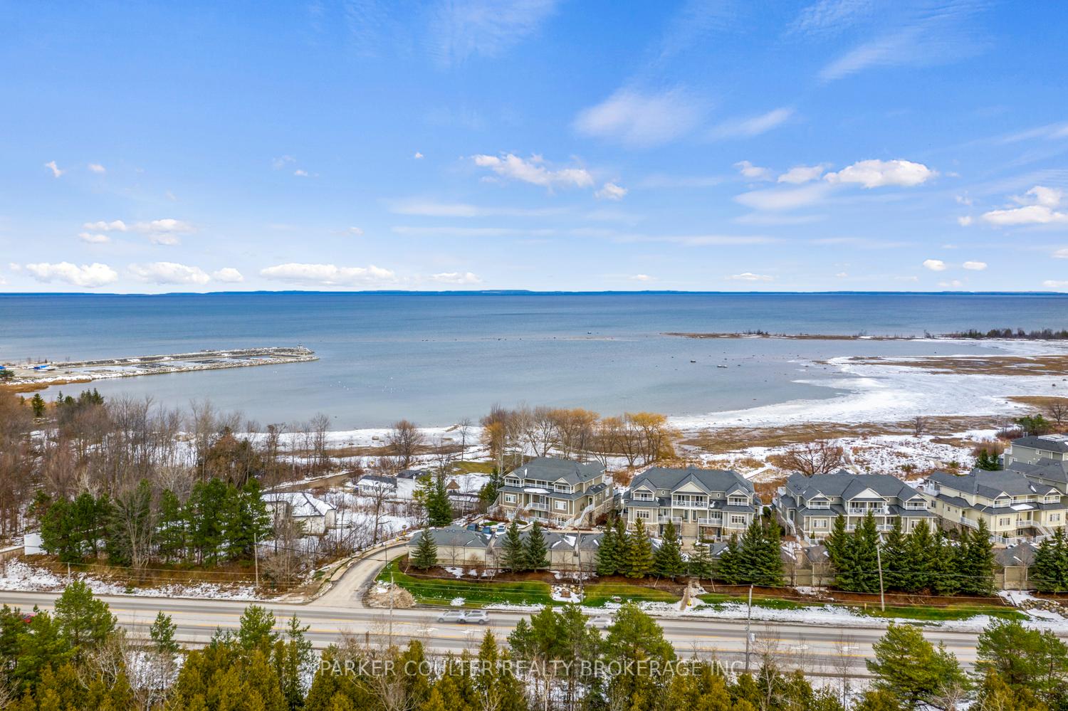 Photo 27 of Unit 125, 27 Dawson Drive, Collingwood — HOMEH