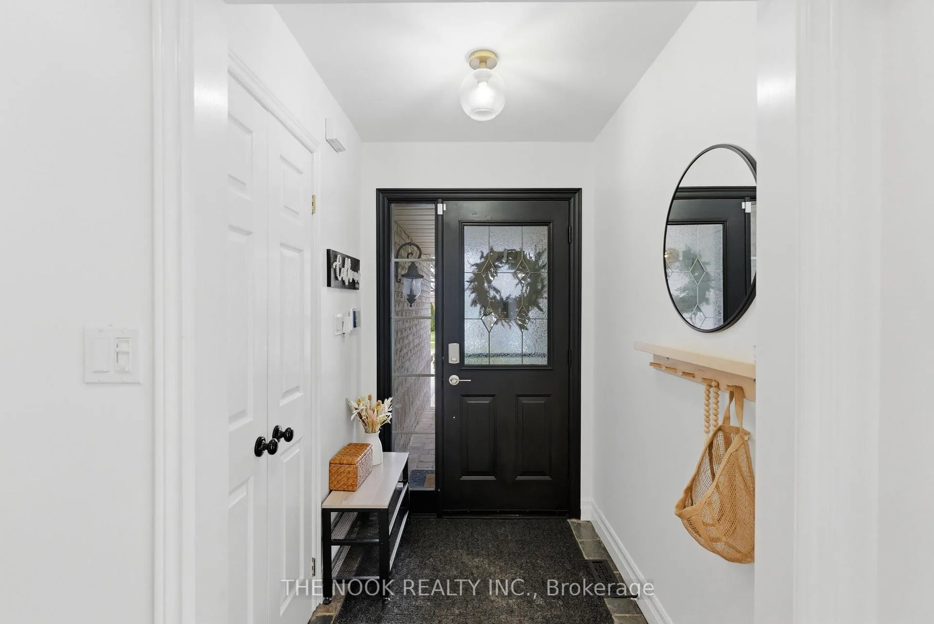 Photo 5 of 89 Huntington Crescent, Clarington, Courtice — HOMEH
