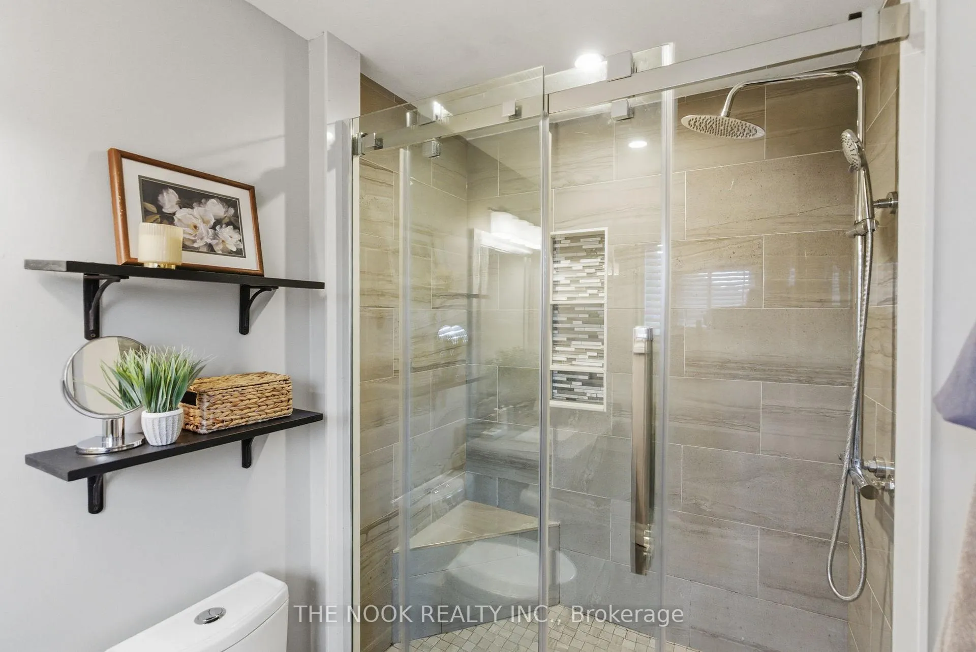 Photo 22 of 89 Huntington Crescent, Clarington, Courtice — HOMEH