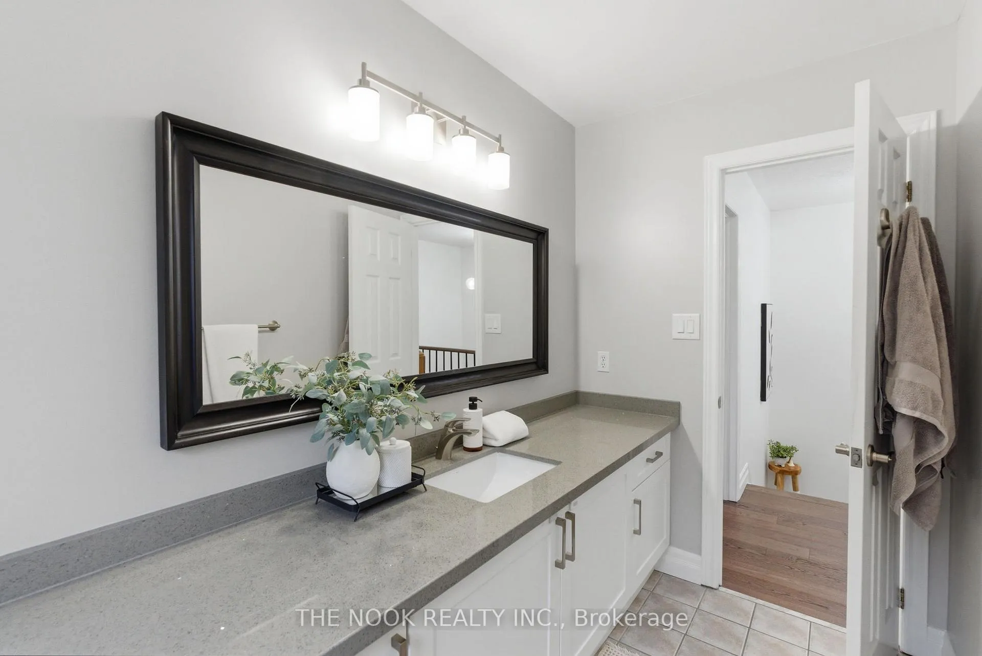 Photo 28 of 89 Huntington Crescent, Clarington, Courtice — HOMEH