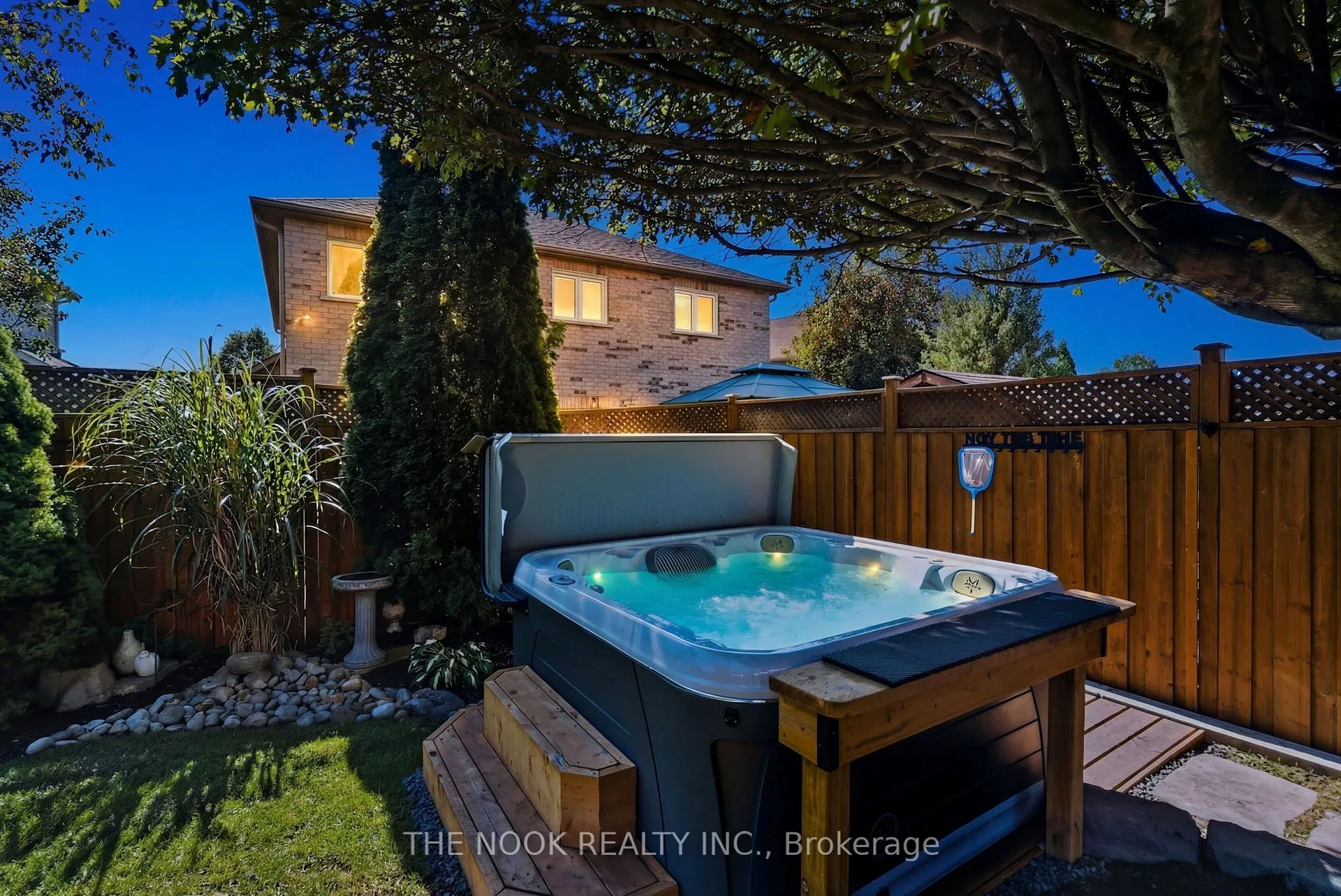 Photo 37 of 89 Huntington Crescent, Clarington, Courtice — HOMEH