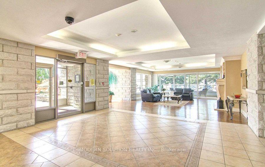 Photo 1 of Unit 111, 2506 Rutherford Road, Vaughan, Maple — HOMEH