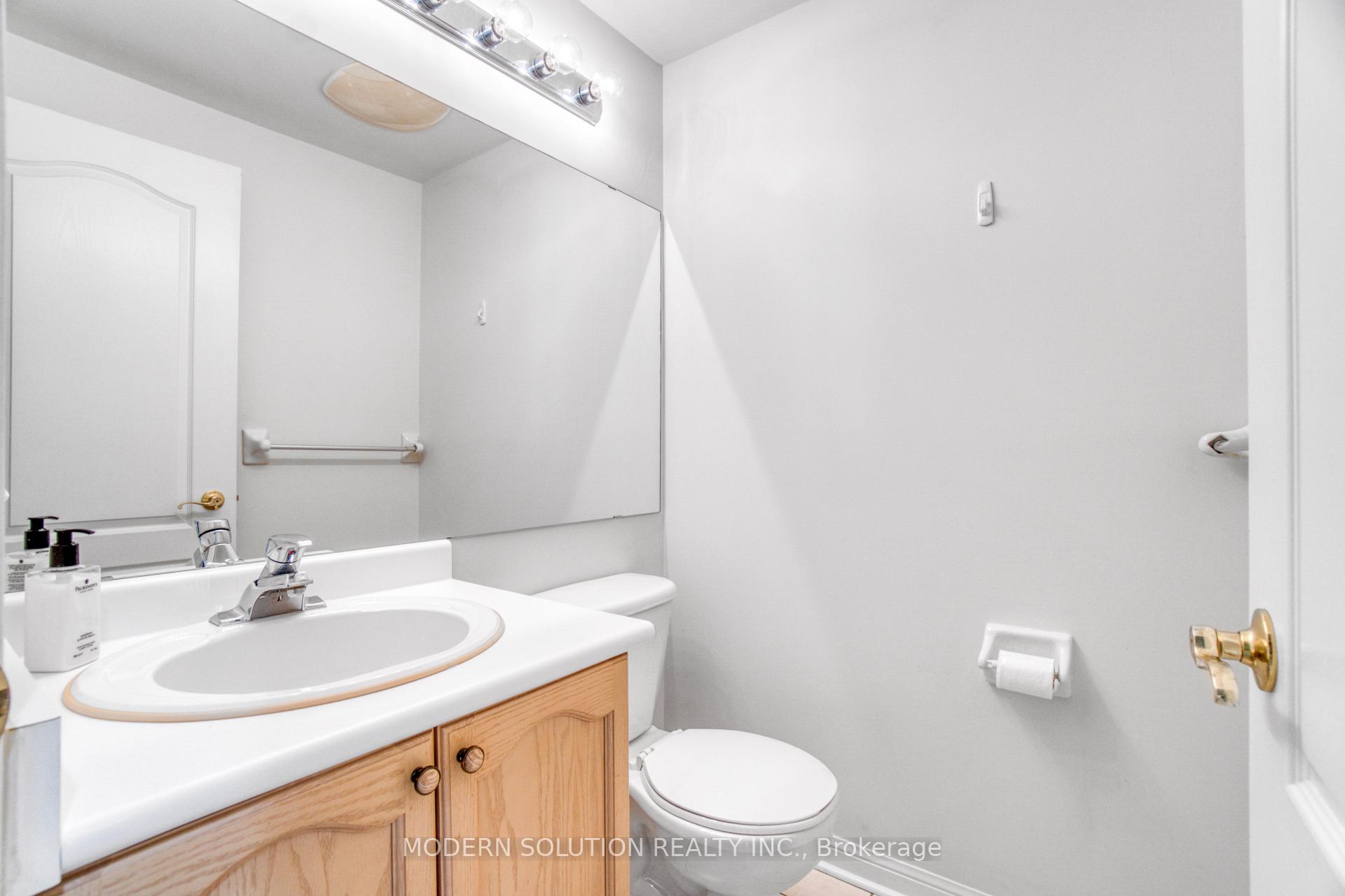 Photo 25 of Unit 111, 2506 Rutherford Road, Vaughan, Maple — HOMEH
