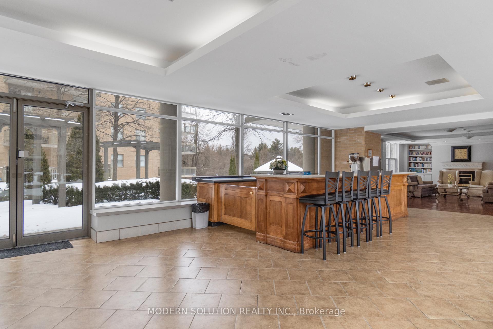Photo 32 of Unit 111, 2506 Rutherford Road, Vaughan, Maple — HOMEH