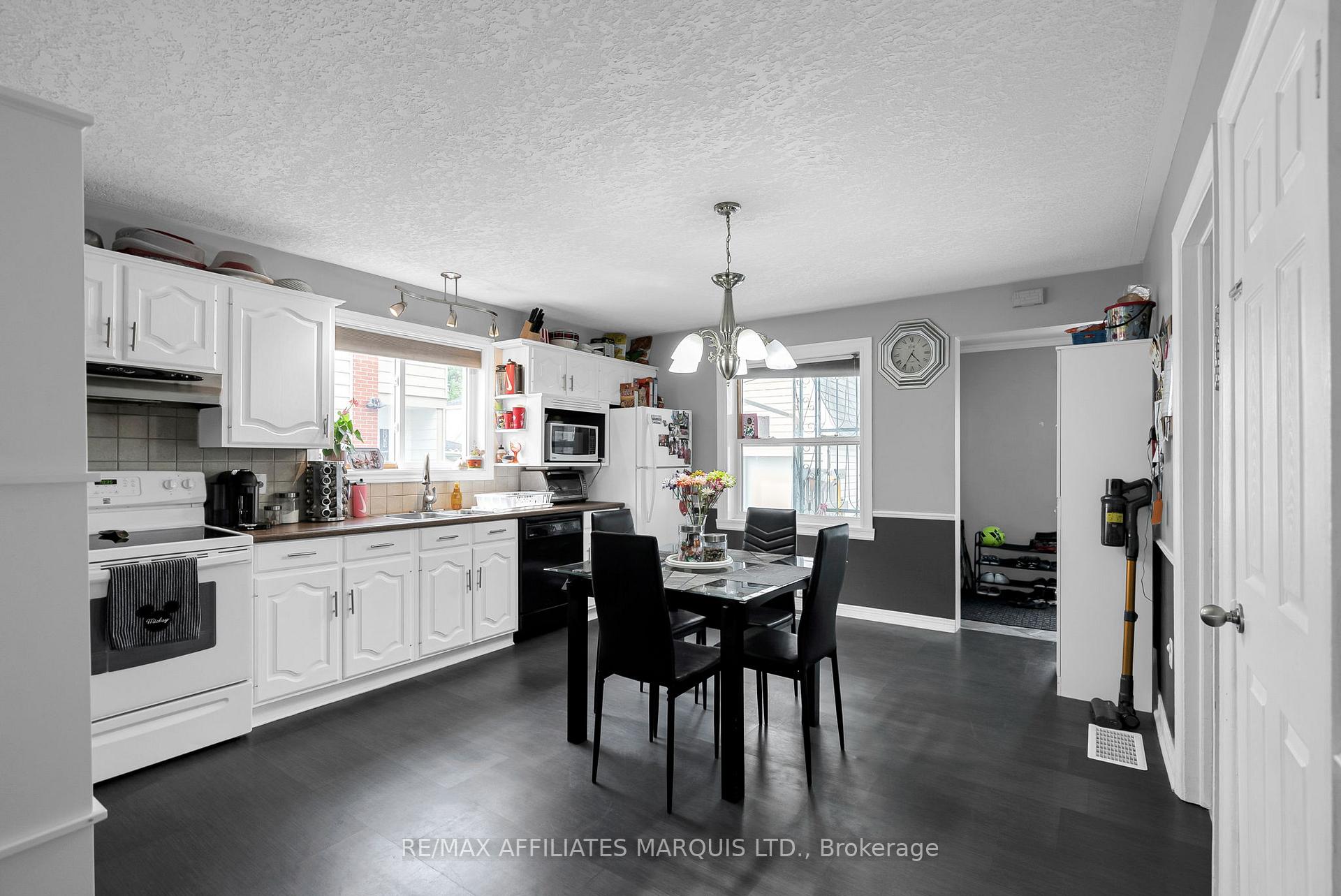 Photo 10 of 506 Belmont Street, Cornwall — HOMEH