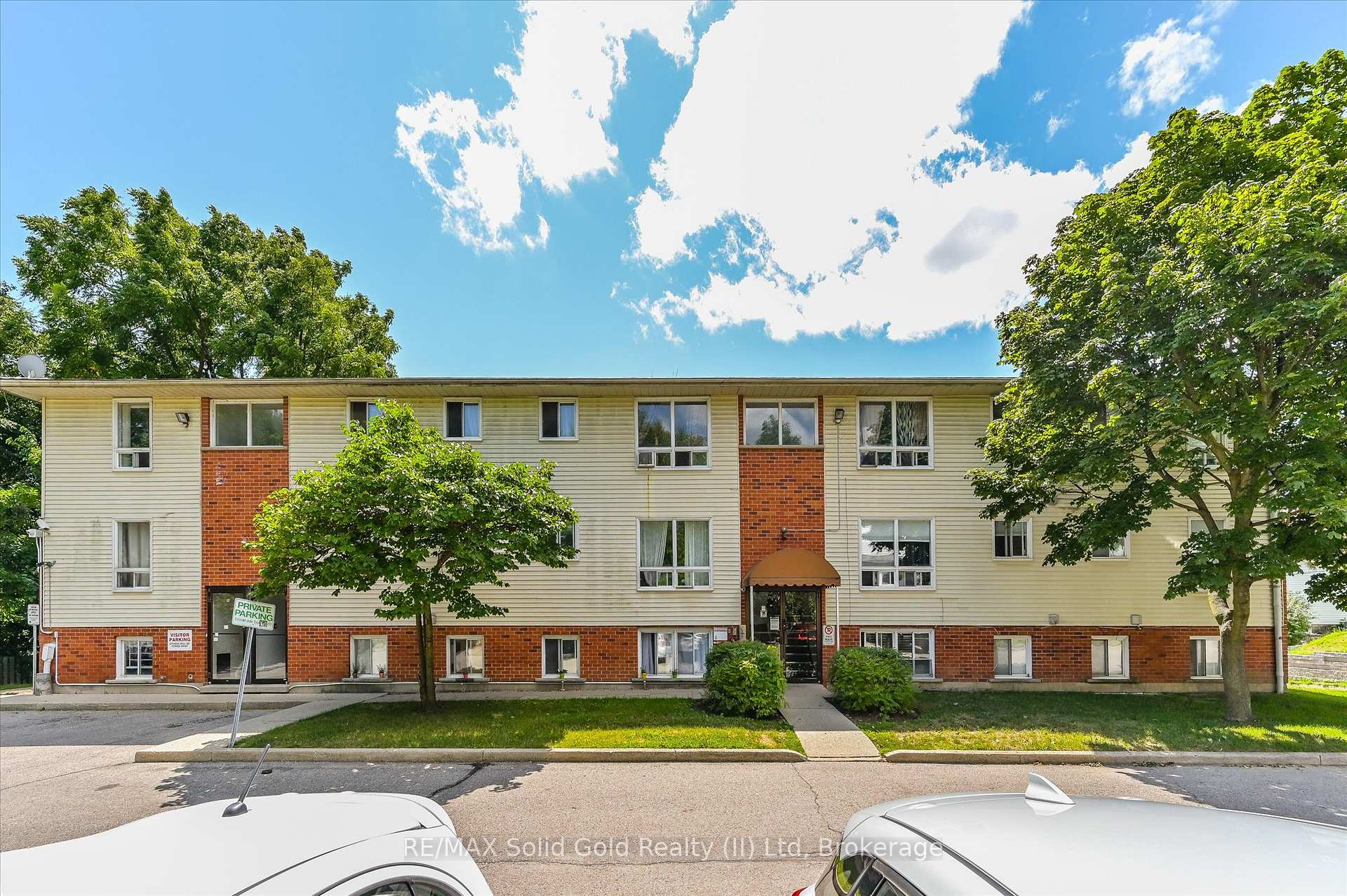 Photo 1 of Unit 12, 119 Cedar Street S, Kitchener — HOMEH