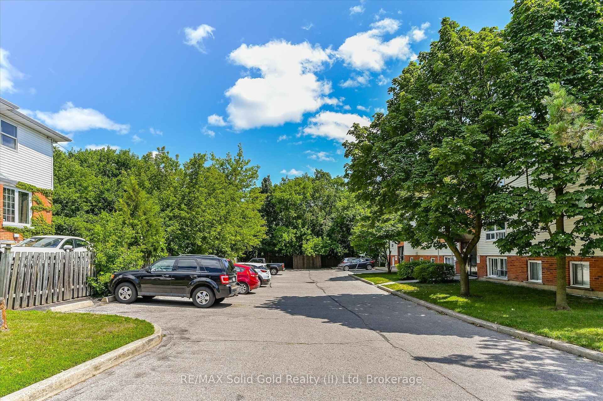 Photo 5 of Unit 12, 119 Cedar Street S, Kitchener — HOMEH