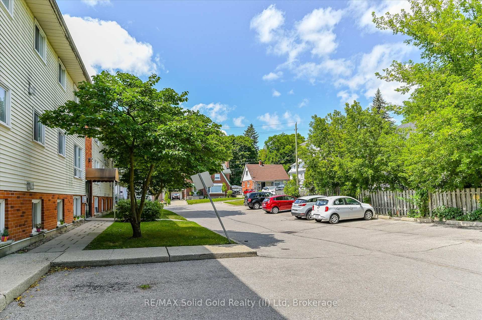 Photo 6 of Unit 12, 119 Cedar Street S, Kitchener — HOMEH