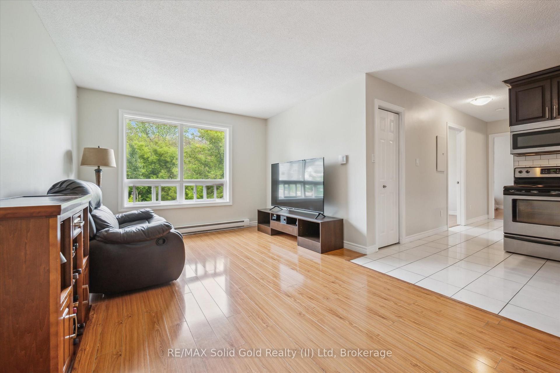 Photo 10 of Unit 12, 119 Cedar Street S, Kitchener — HOMEH