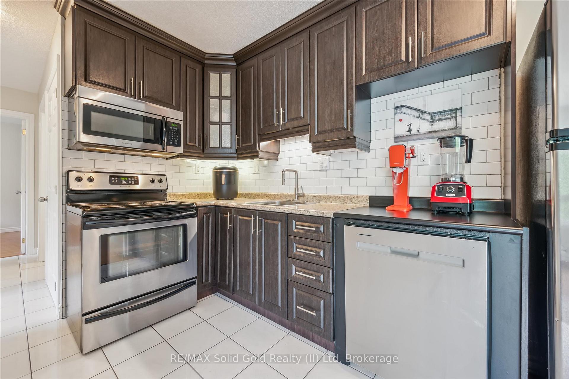 Photo 17 of Unit 12, 119 Cedar Street S, Kitchener — HOMEH