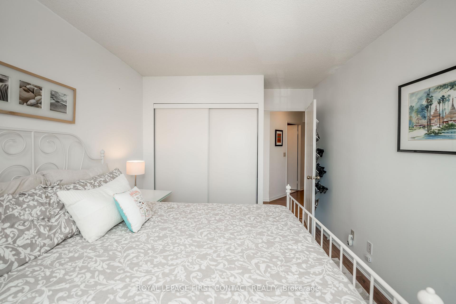 Photo 26 of Unit 711, 150 Dunlop Street E, Barrie, City Centre — HOMEH